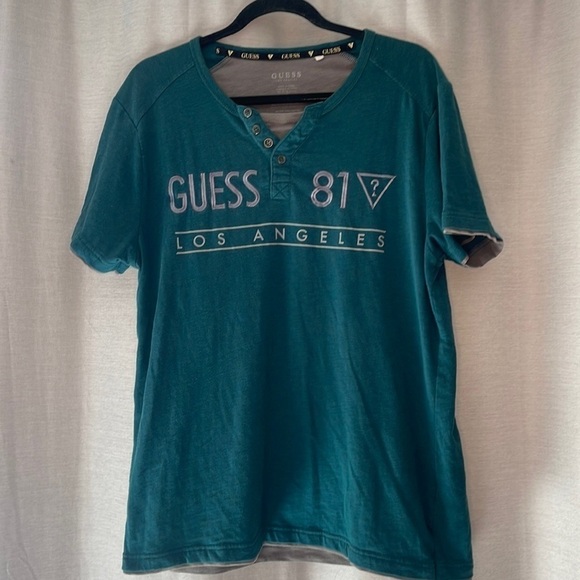 Guess T-Shirt !!!! - Picture 1 of 5